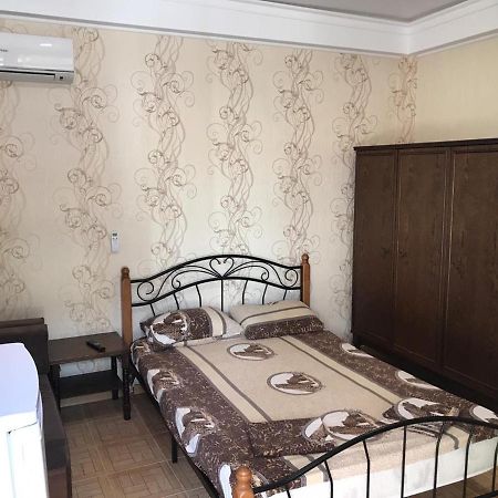 White House Hotel Gagra Esterno foto