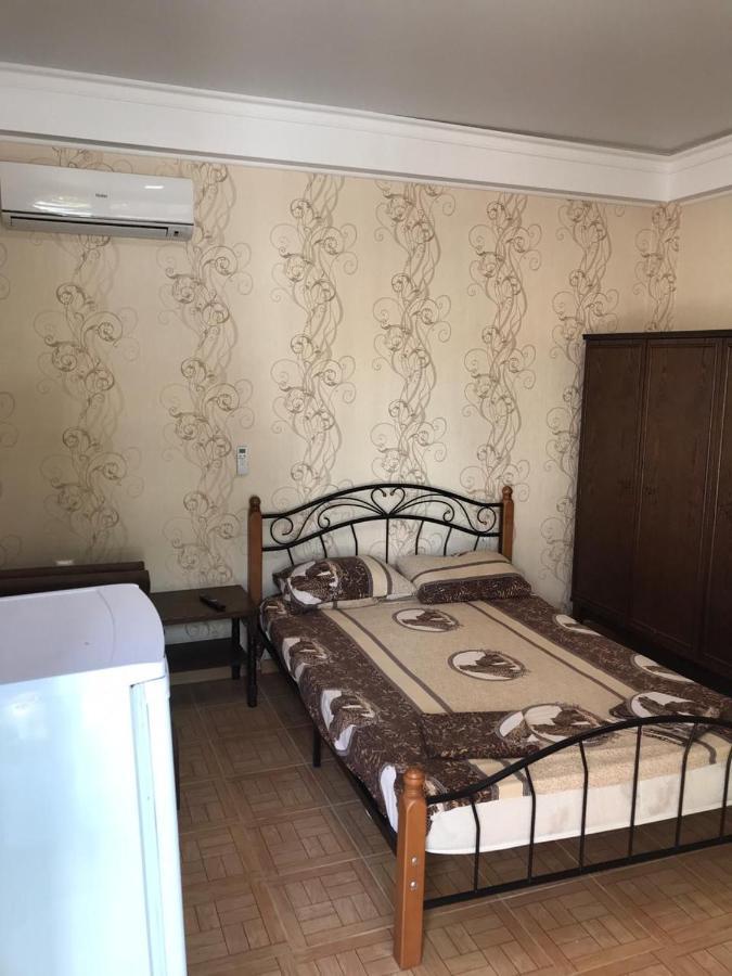 White House Hotel Gagra Esterno foto