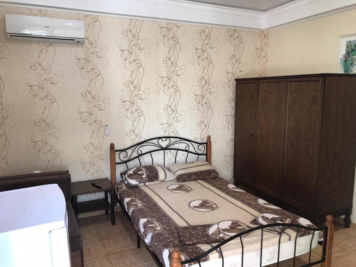 White House Hotel Gagra Esterno foto